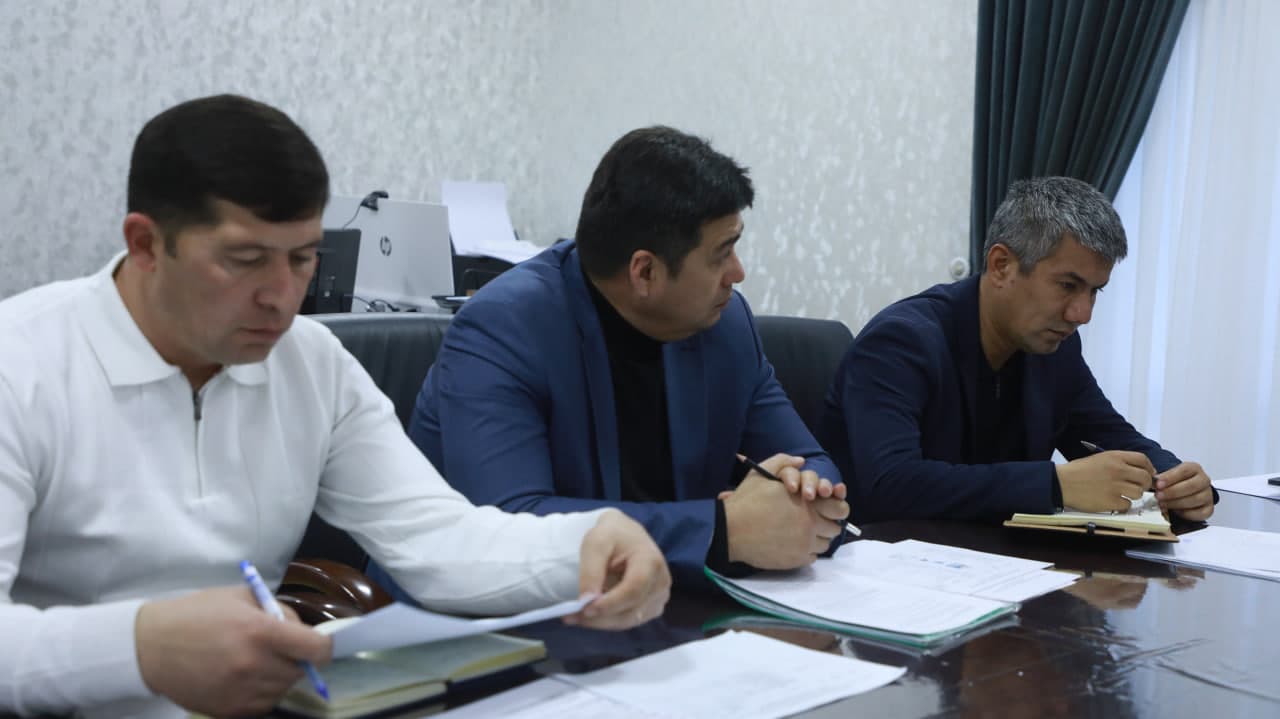 Қурбон Турсунов техникум раҳбарлари билан учрашди
