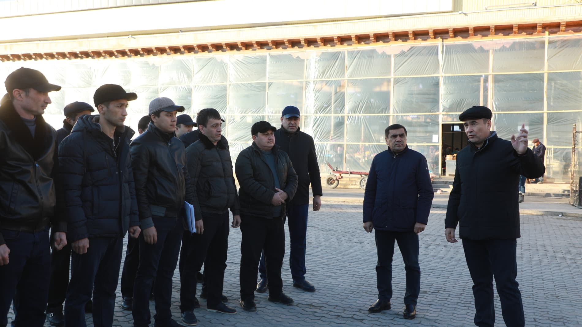 "Марказий деҳқон бозори"да “Рақамли бозор”ни шакллантириш жараёни ўрганилмоқда