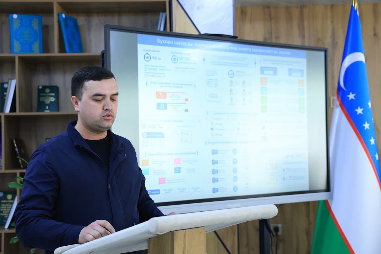 Халқ депутатлари Бухоро шаҳар Кенгашининг навбатдаги сессияси бўлиб ўтди