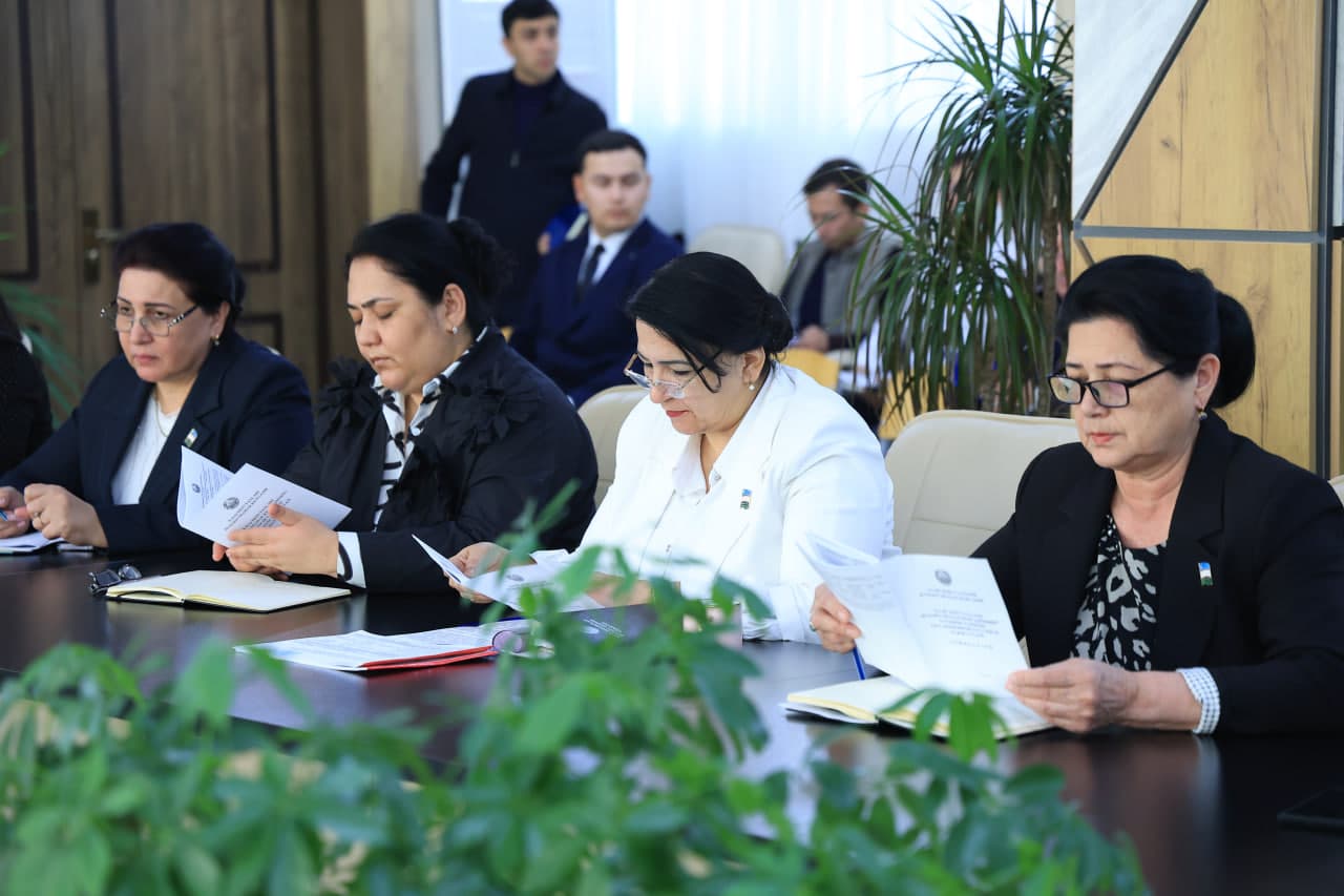 Халқ депутатлари Бухоро шаҳар Кенгашининг навбатдаги сессияси бўлиб ўтди