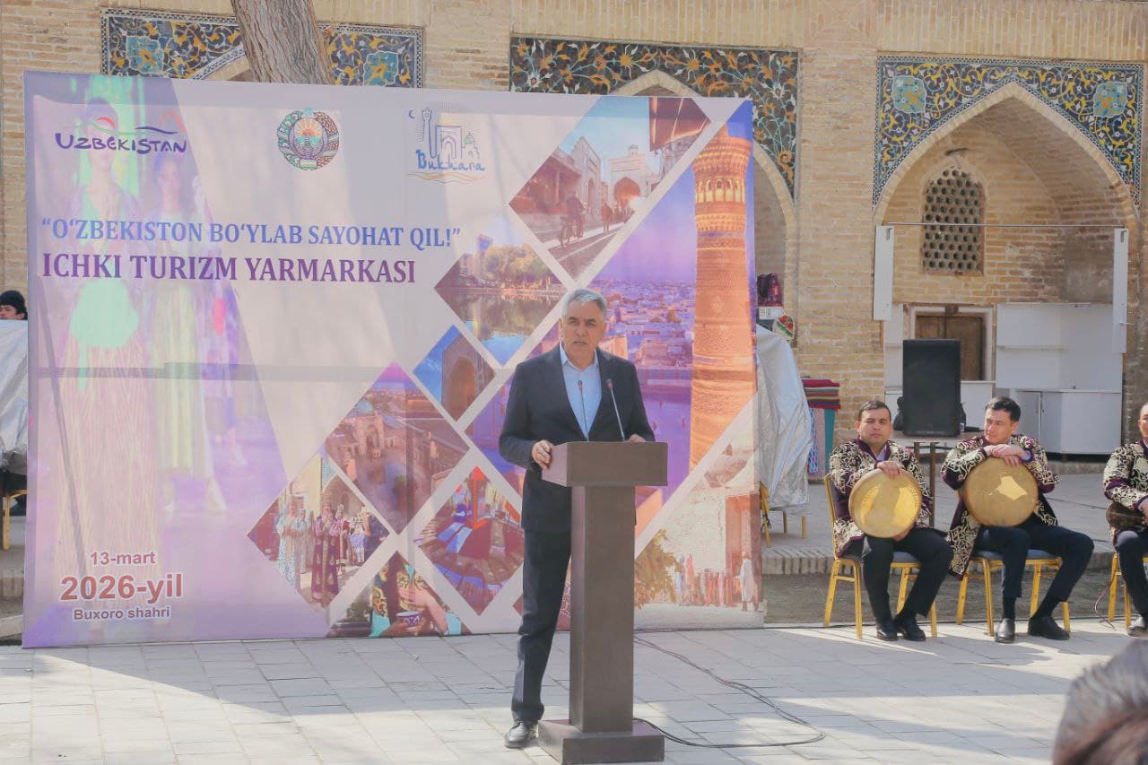 Buxoro shahrida "O'zbekiston bo'ylab sayohat qil!" ichki turizm yarmarkasi bo‘lib o‘tdi