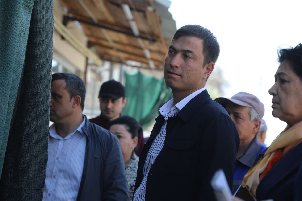 Қурбон Турсунов Самарқанд кўчасида бўлди