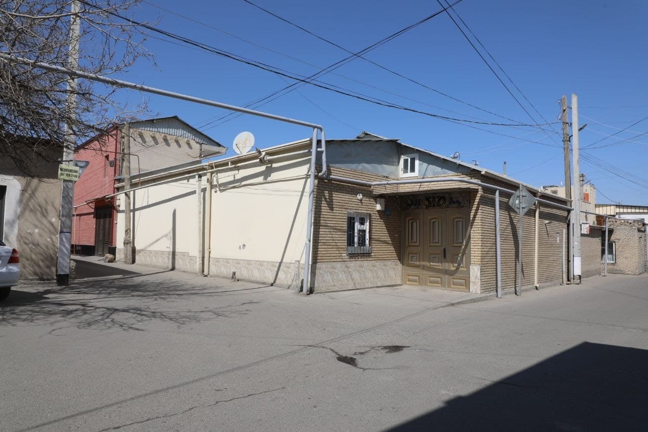 Қурбон Турсунов Самарқанд кўчасида бўлди