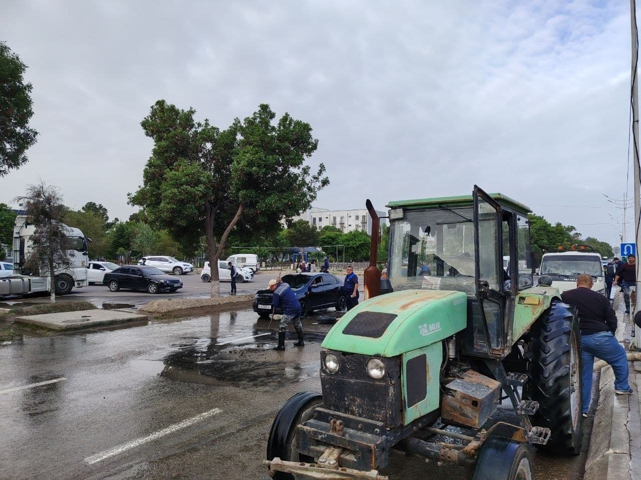 Таъмирлаш ишлари олиб борилмоқда