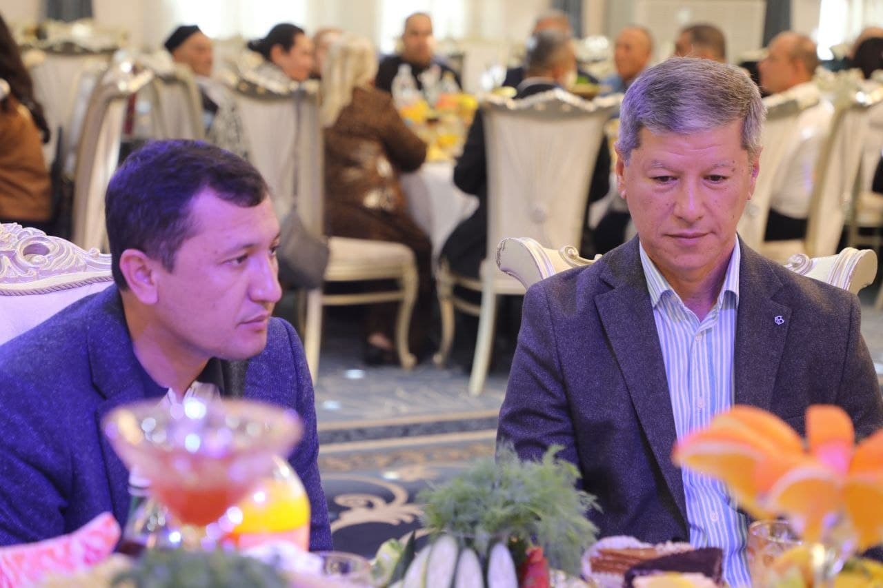 Уй-жой коммунал хизмат кўрсатиш соҳаси ходимлари куни Бухорода кенг нишонланди