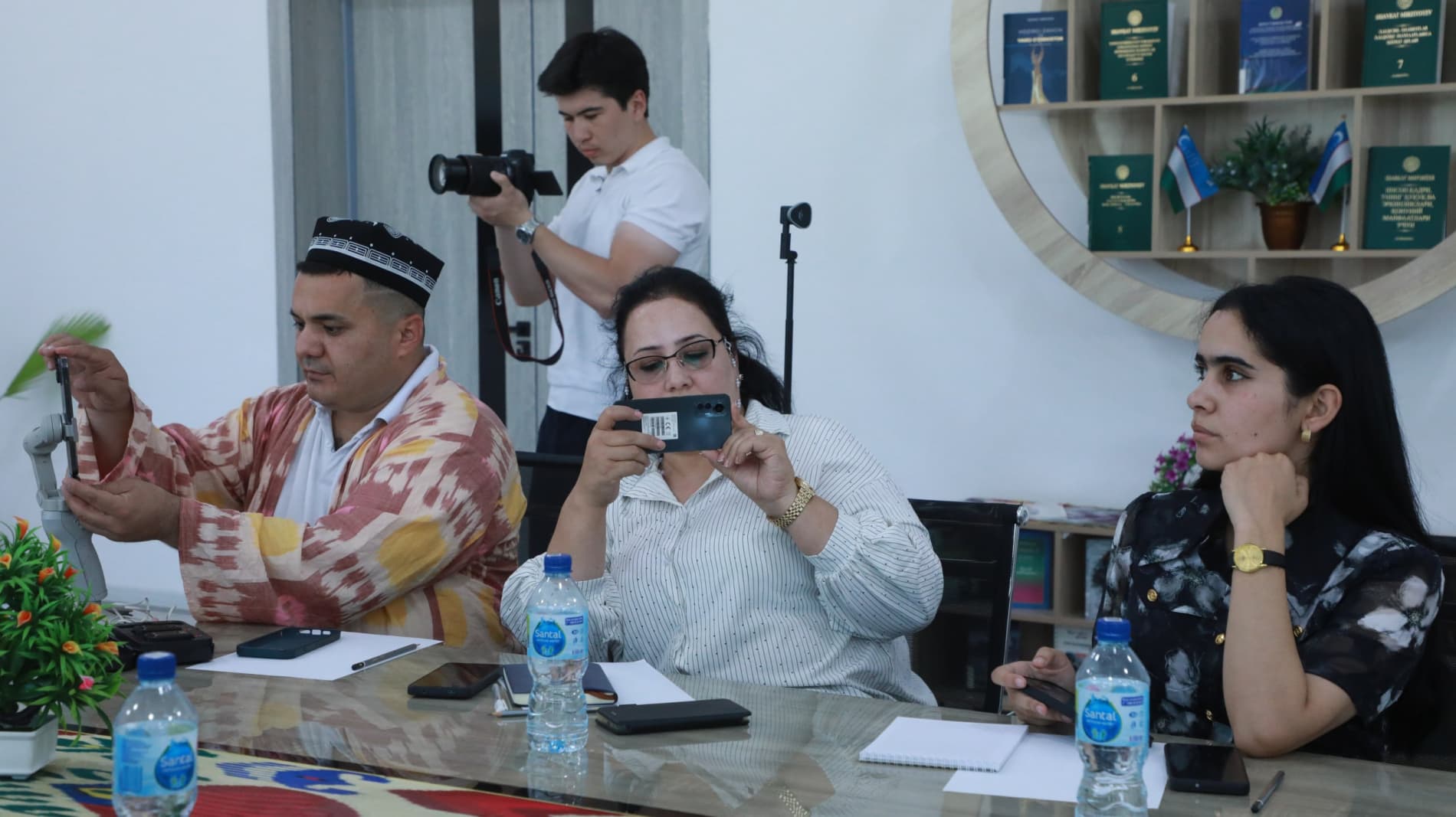 Buxoroda III Xalqaro zardo‘zlik va zargarlik festivali oldidan matbuot anjumani bo‘lib o‘tdi