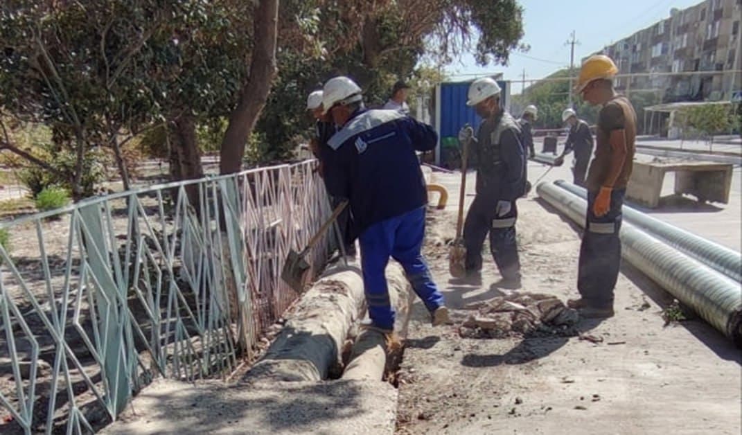 “Buxoroenergomarkaz” AJ da issiqlik tarmoqlarini mukammal ta’mirlash ishlari