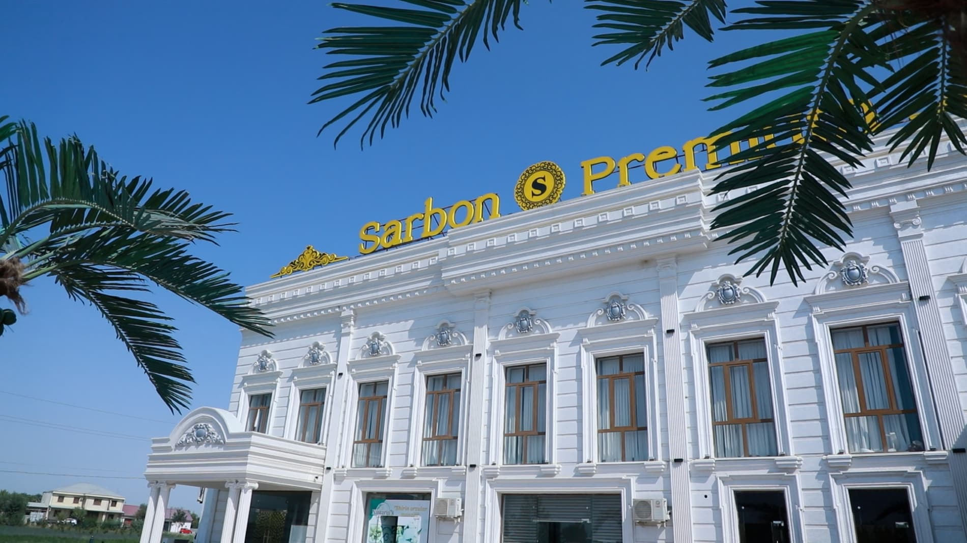 Шаҳар ободлигига муносиб ҳисса қўшаётган фидойилар эъзозланди