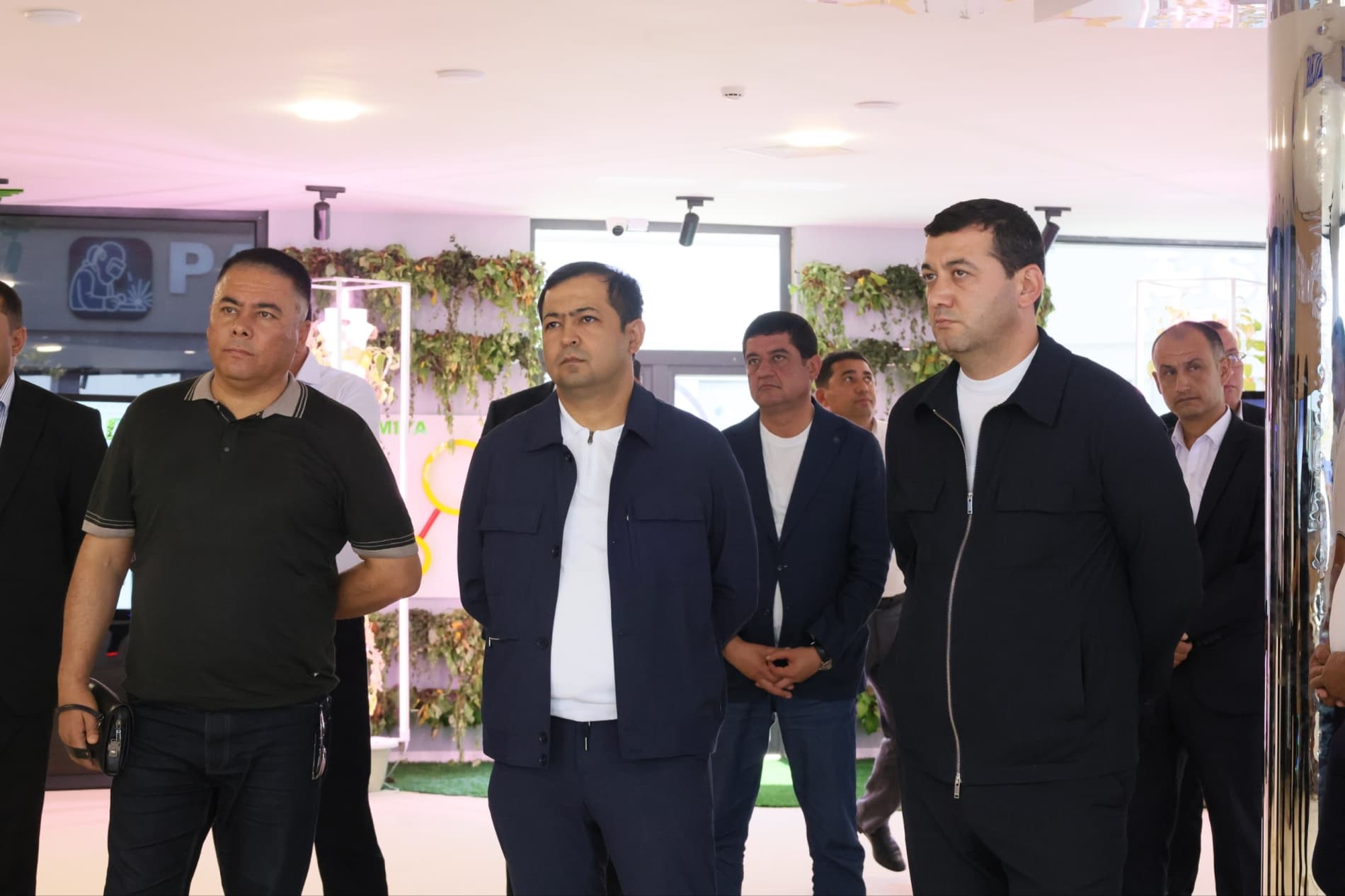 Prezident topshirig‘i ijrosi: Buxoro delegatsiyasi Xorazmda “Kasblar shaharchasi” tajribasi bilan tanishdi
