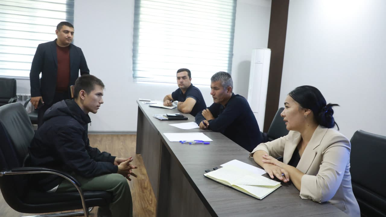 Yoshlar bilan ochiq muloqot: muammo va takliflar tinglandi