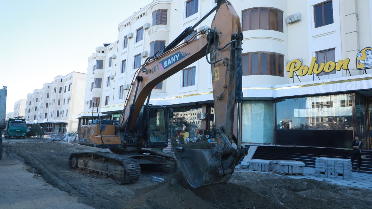 "Guliston" mahallasidagi “Gazlishox” ko‘chasining 1,5 km qismida bunyodkorlik ishlari boshlandi