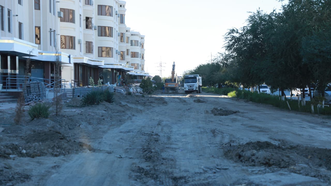 "Guliston" mahallasidagi “Gazlishox” ko‘chasining 1,5 km qismida bunyodkorlik ishlari boshlandi