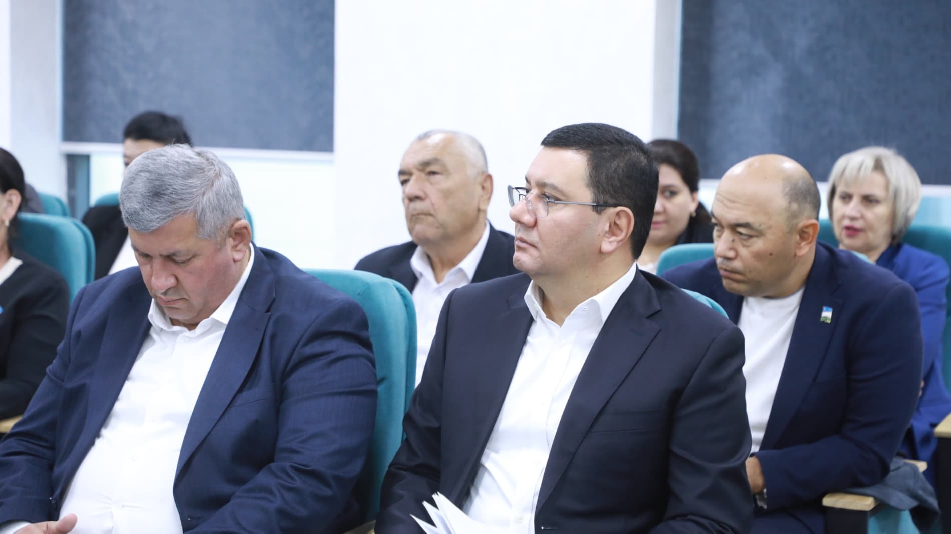 Xalq deputatlari Buxoro shahar Kengashining 30-sessiyasi bo‘lib o‘tdi