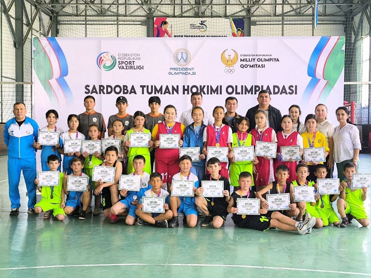 “Yangi O‘zbekiston Olimpiya cho‘qqilari” hamda “Prezident Olimpiadasi – 2026” doirasida Basketbol (3x3) bo‘yicha Sardoba tumani hokimi olimpiadasi bo‘lib o‘tdi