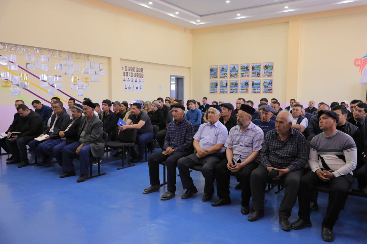 Sardoba tumani hokimining ommaviy sayyor qabuli boʻlib oʻtdi