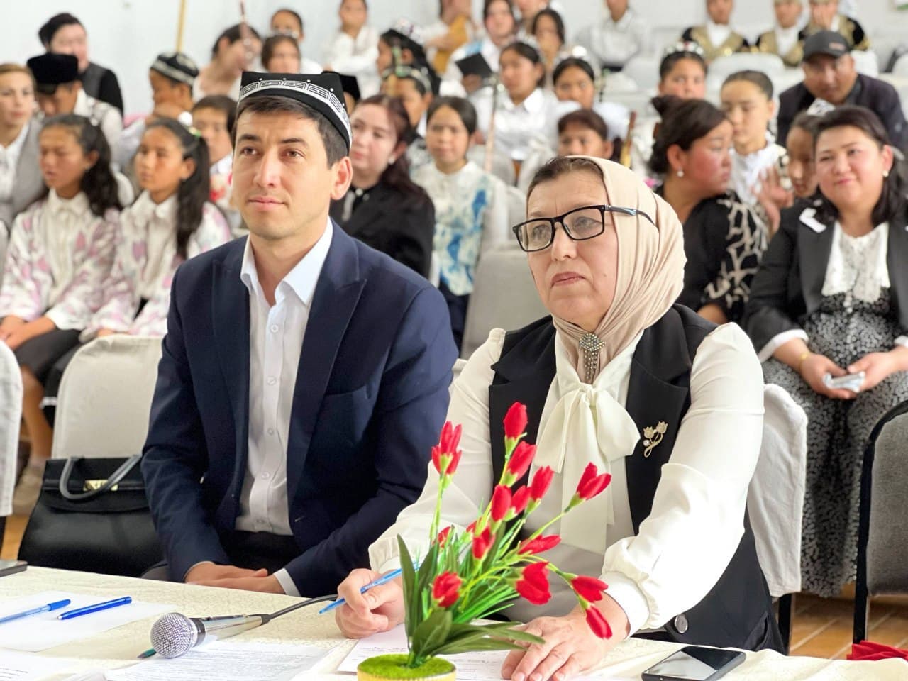 Sardoba tumanida “Iqtidor” maktab ansambli tanlovining tuman bosqichi bo‘lib o‘tdi