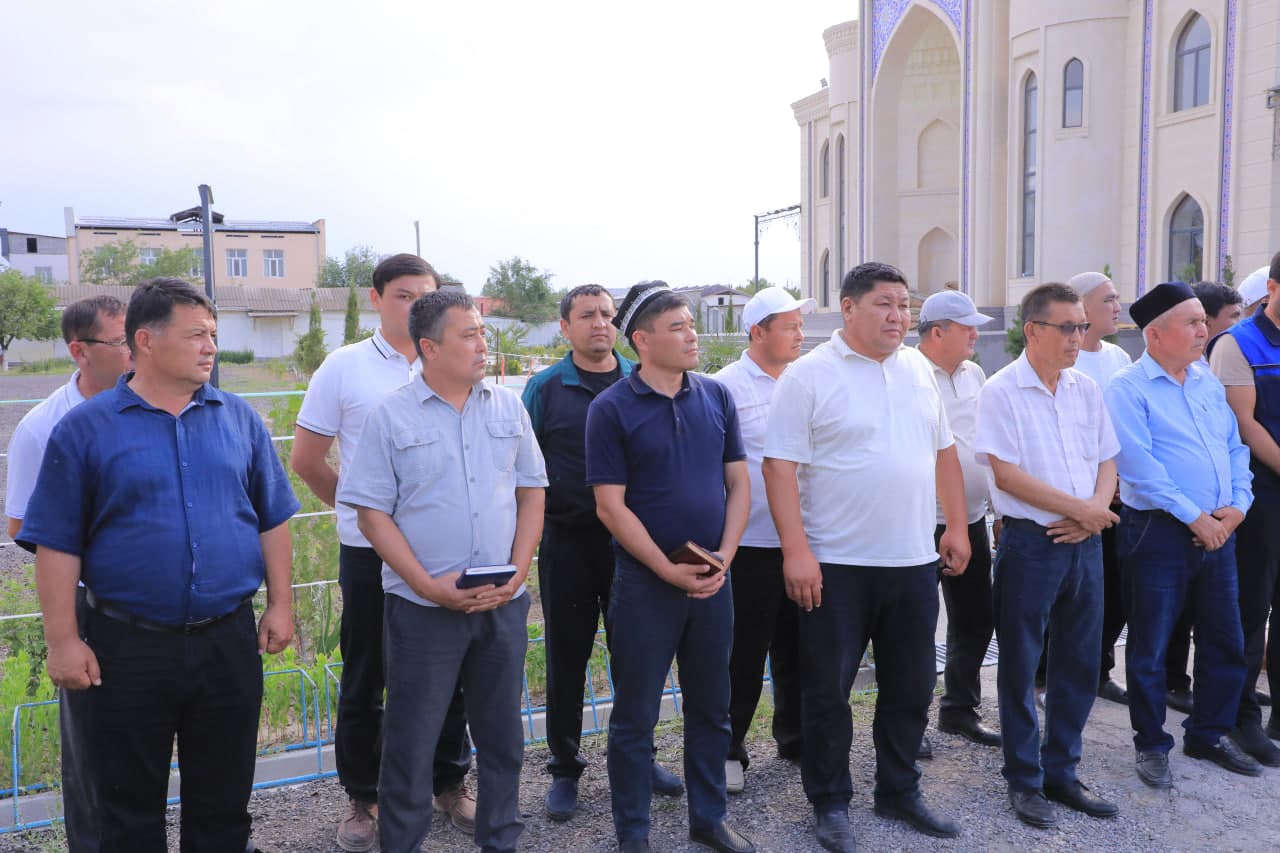 Sardoba tumanida Qurbon hayiti bayramini tinch va xavfsiz muhitda o‘tkazishni ta’minlash maqsadida xizmat oldi yo‘riqnomasi o‘tkazildi.