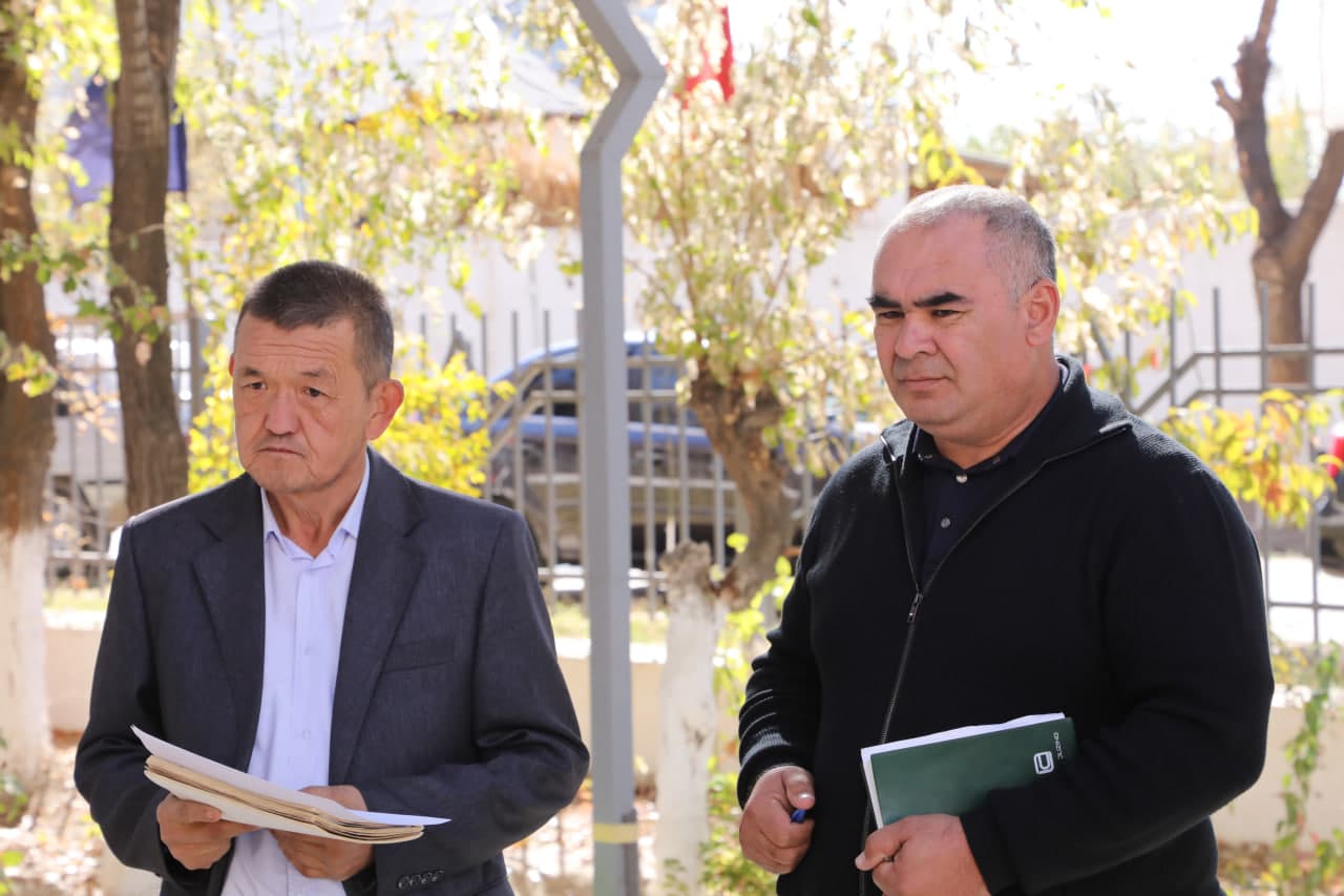 Sardoba tumani hokimining ommaviy sayyor qabuli boʻlib oʻtdi