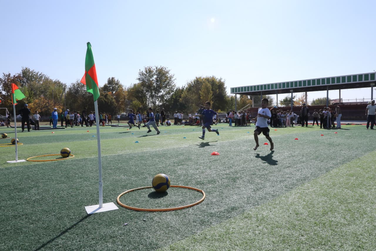 “BESH TASHABBUS OLIMPIADASI” DOIRASIDA “QUVNOQ STARTLAR” SPORT MUSOBAQASINING TUMAN BOSQICHI YAKUNLANDI