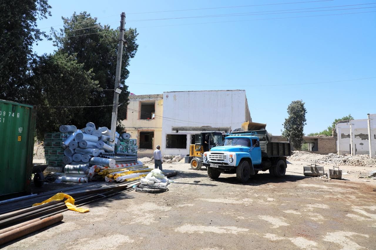 Bukhara District: Secondary School No. 13 Is Taking on a Modern Look.