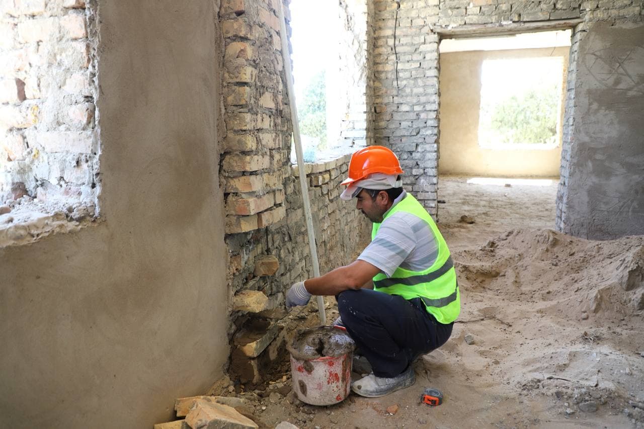 Bukhara District: Secondary School No. 13 Is Taking on a Modern Look.