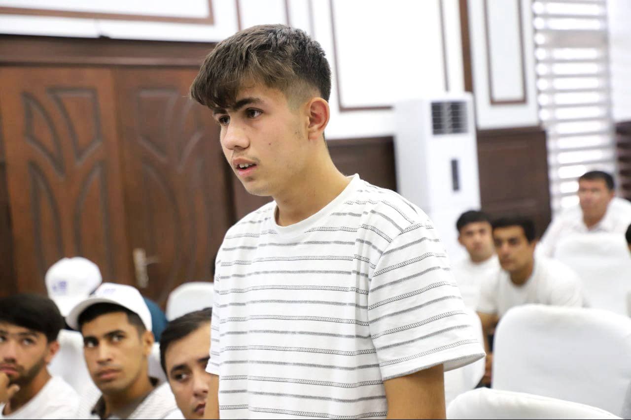 Buxoro tumanida rahbar va yoshlar uchrashuvi bo‘lib o‘tdi