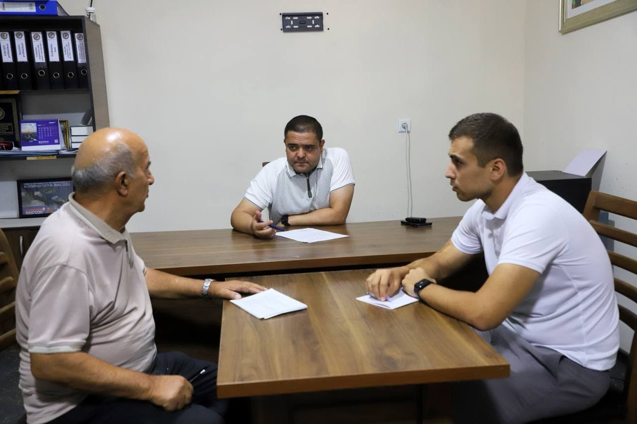 Buxoro tumani hokimi Anvarjon Ochilovning navbatdagi sayyor qabuli Do‘stlik mahallasida bo‘lib o‘tdi