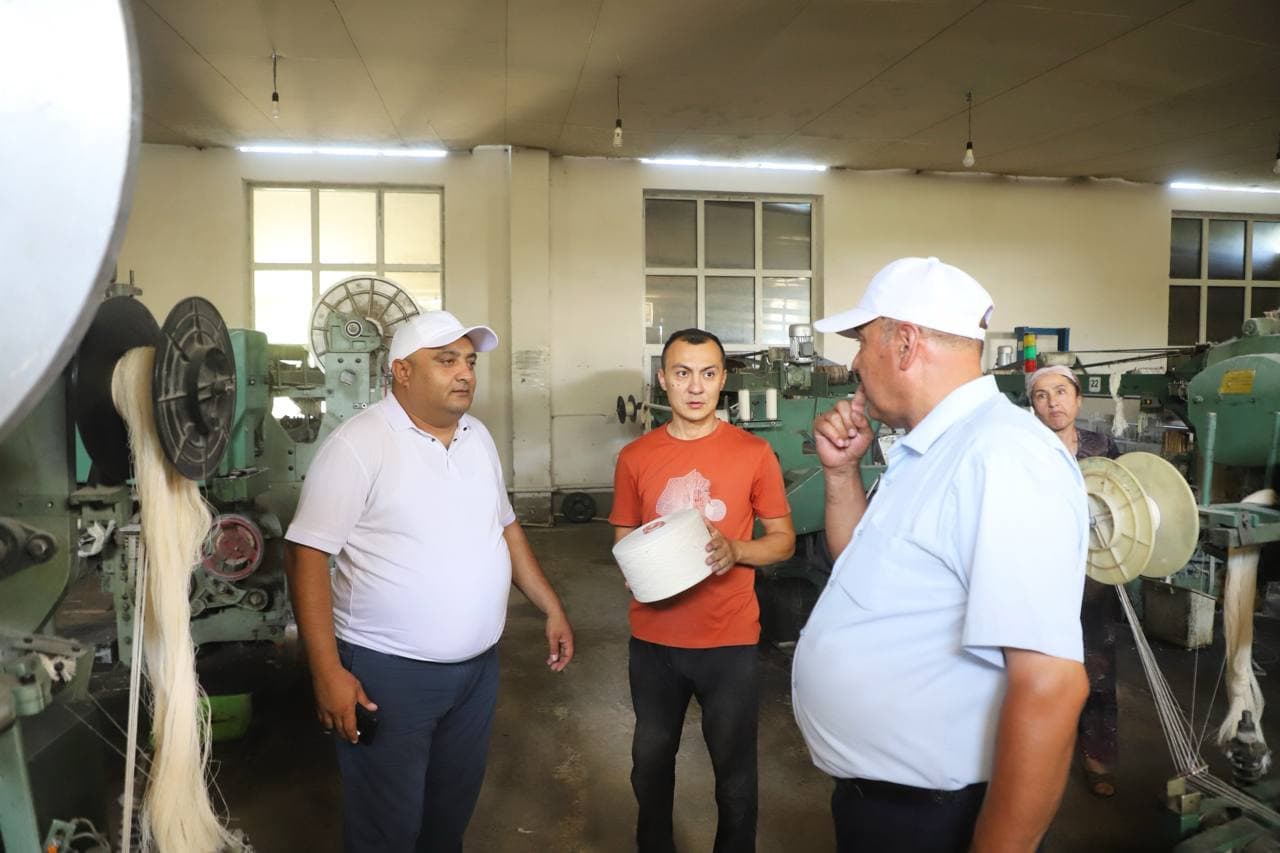 Buxoro tumani: Qavola Mahmud mahallasidagi “Rostexstroy” qo‘shma korxonasi ishlab chiqarish va eksport salohiyatini kengaytirmoqda