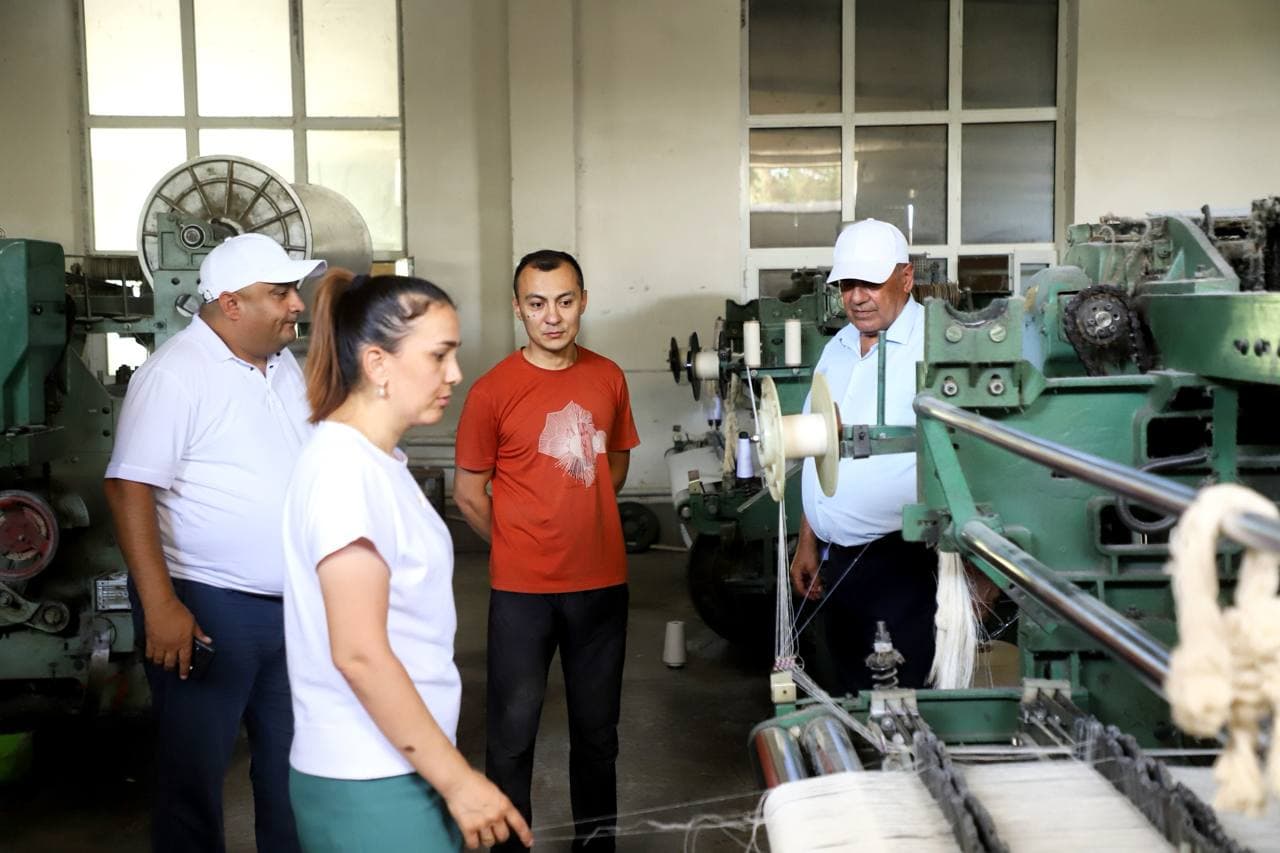 Buxoro tumani: Qavola Mahmud mahallasidagi “Rostexstroy” qo‘shma korxonasi ishlab chiqarish va eksport salohiyatini kengaytirmoqda