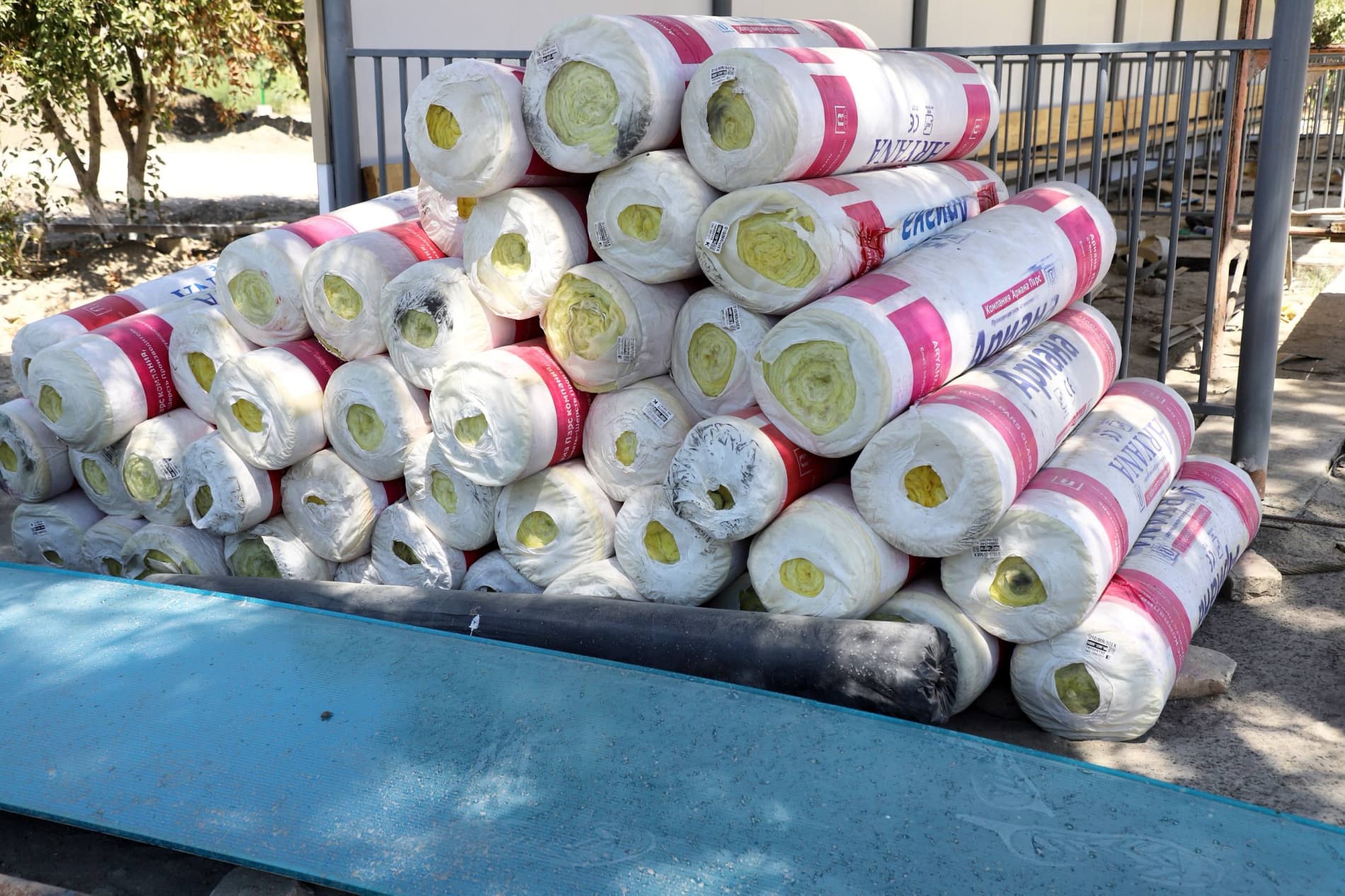 Rabotiqalmoq mahallasida zamonaviy maktabgacha ta’lim maskani bunyod etilmoqda