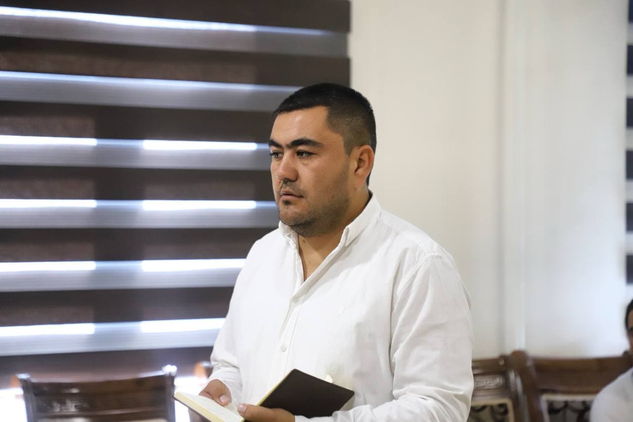 Head of Bukhara District Anvarjon Ochilov Holds Regular Reception for Citizens