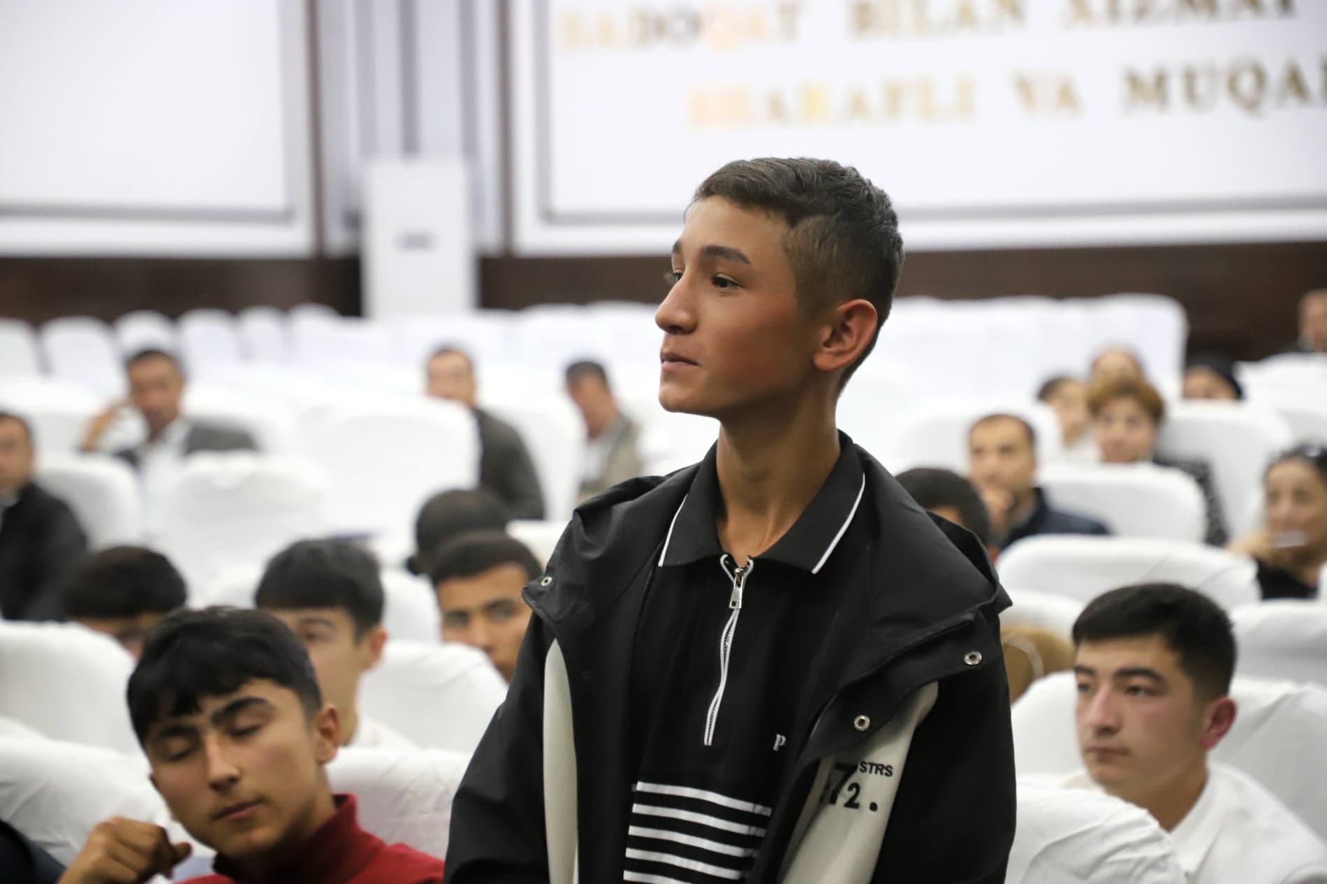 Buxoro tumanida yoshlar bandligini ta’minlash va ularni qo‘llab-quvvatlashga alohida e’tibor qaratilmoqda