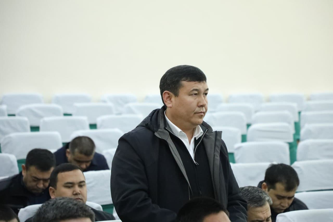 Guliston tumanida korrupsiyani oldini olishga bag'sihlangan yig'ilish o'tkazildi