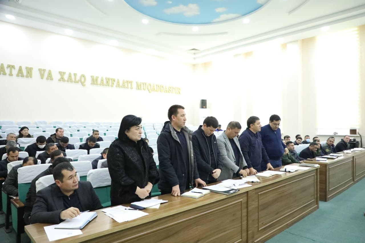 Guliston tumanida korrupsiyani oldini olishga bag'sihlangan yig'ilish o'tkazildi