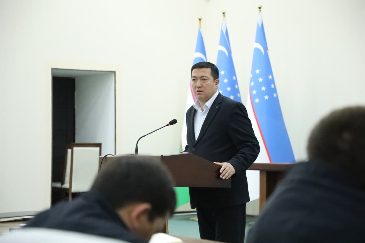 Guliston tumanida korrupsiyani oldini olishga bag'sihlangan yig'ilish o'tkazildi