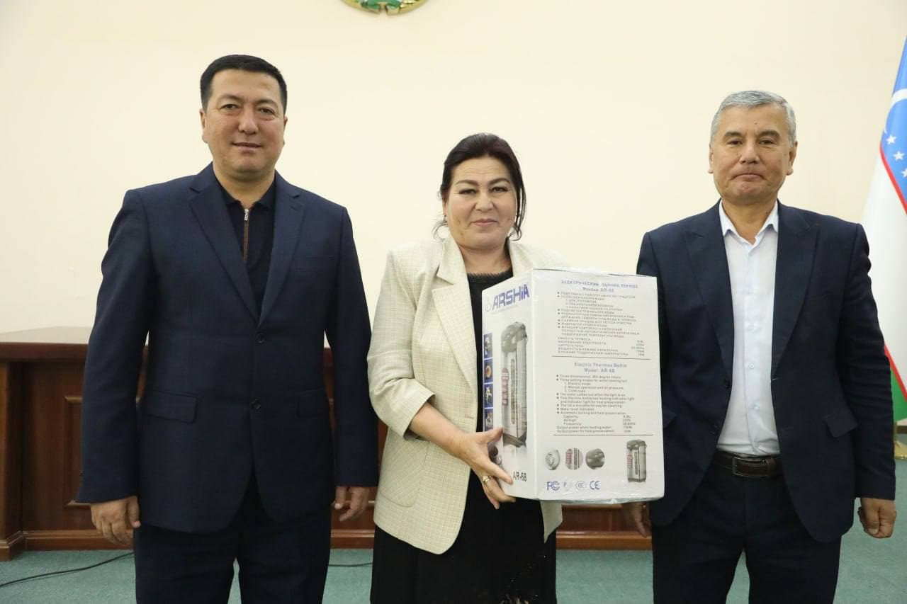 Mahalla tizimi xodimlari munosib taqdirlandi