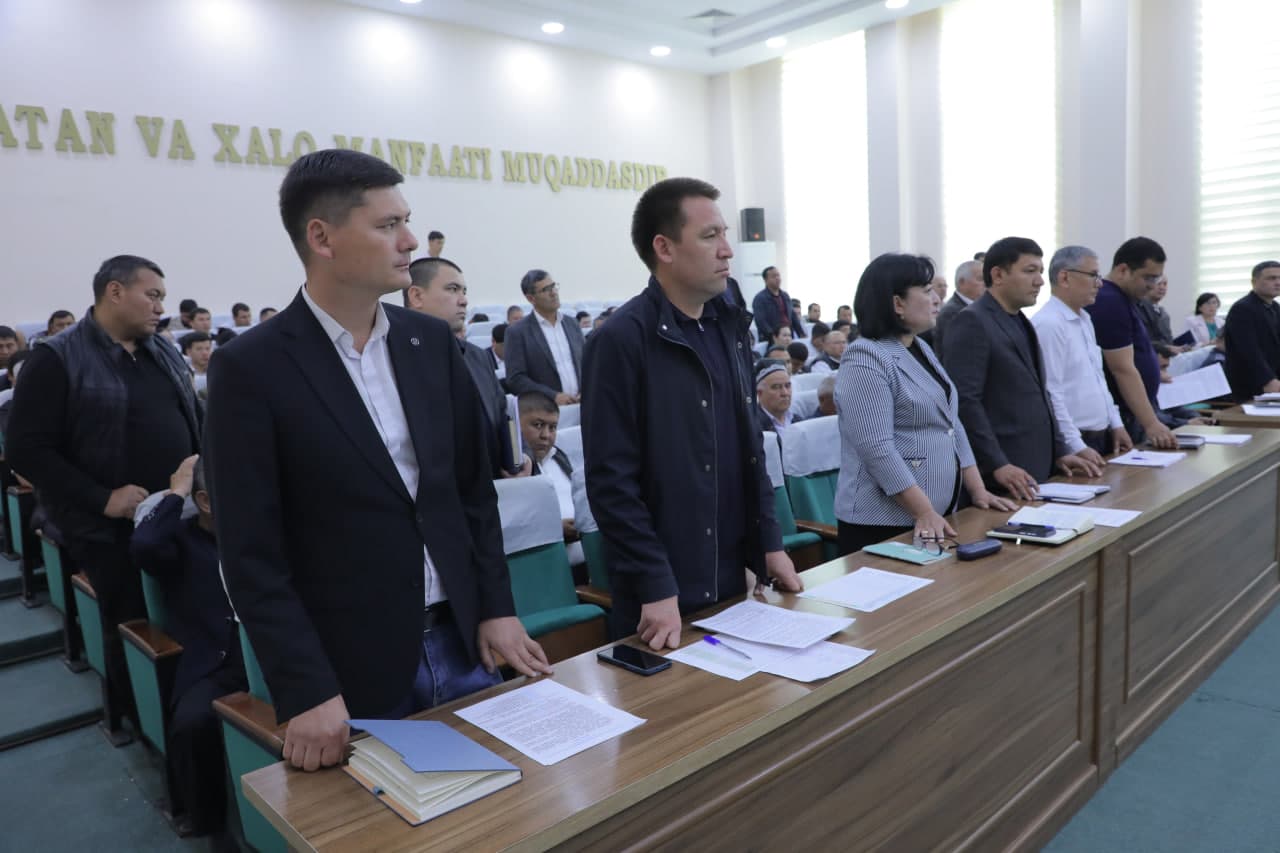 Korrupsiya – jamiyat taraqqiyotiga to‘sqinlik qiladigan salbiy illatdir.
