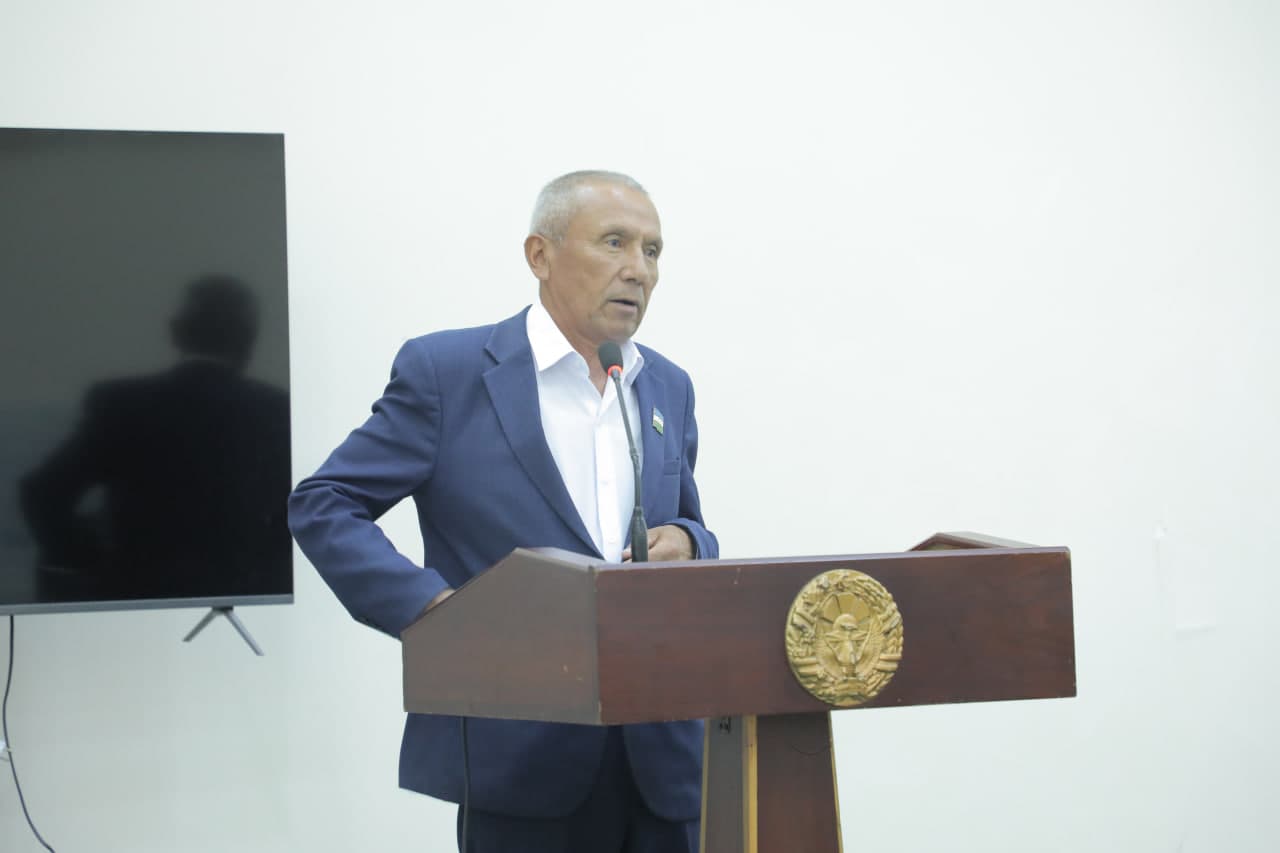 Xalq deputatlari Guliston tumani kengashining navbatdagi yigirma yettinchi sessiyasi o'tkazildi