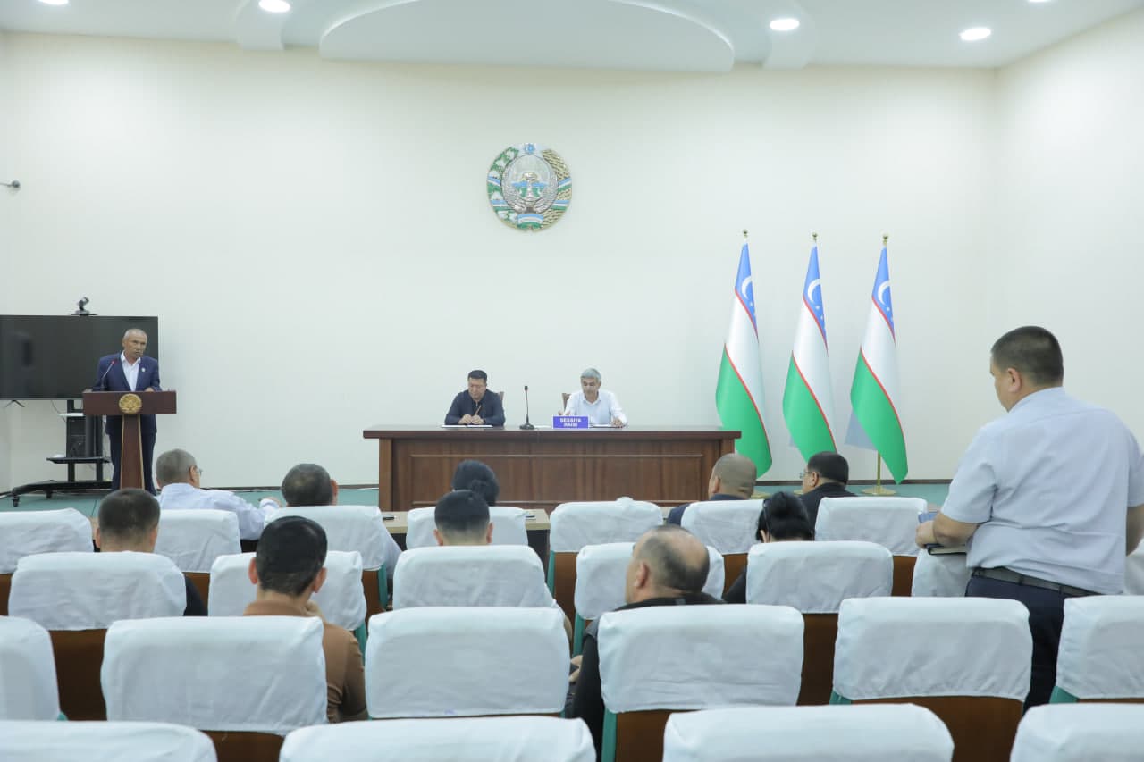 Xalq deputatlari Guliston tumani kengashining navbatdagi yigirma yettinchi sessiyasi o'tkazildi