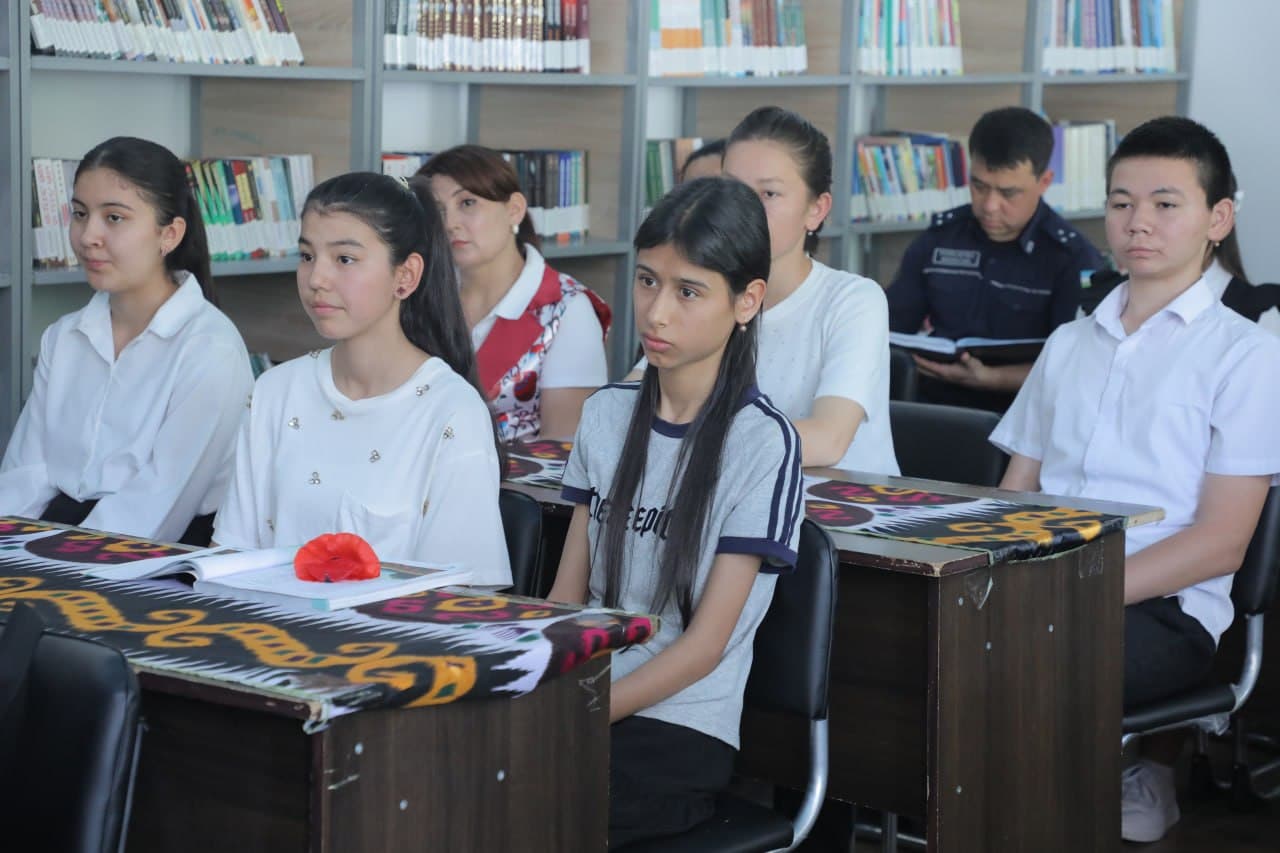 “Payshanba — yoshlar kuni” doirasida ochiq muloqot tashkil etildi