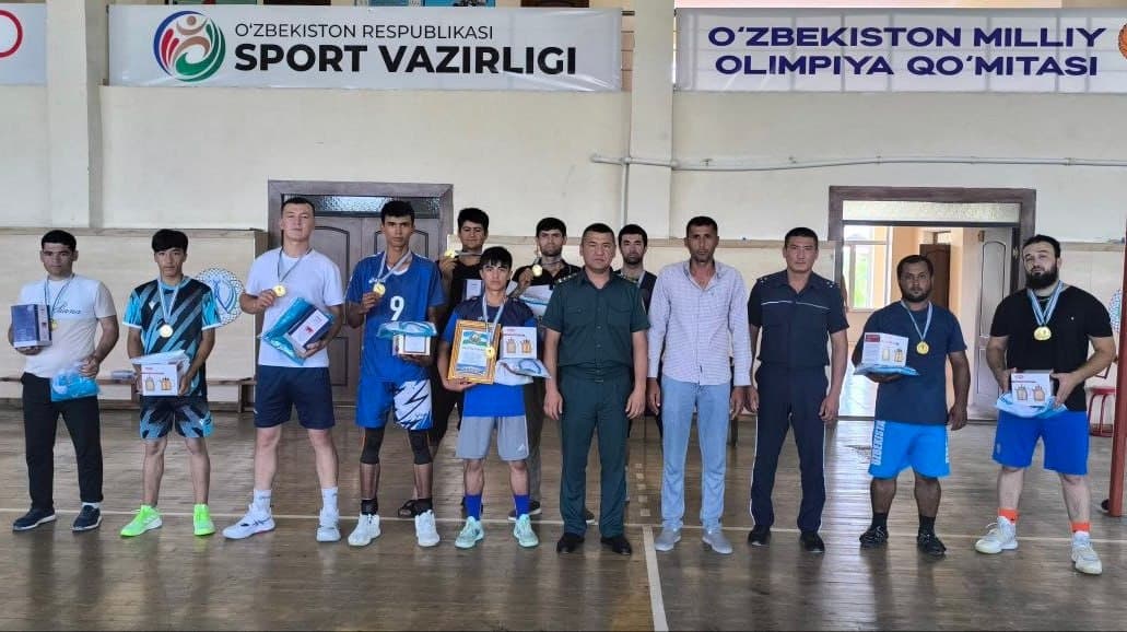 Guliston tumanida Ichki ishlar vaziri kubogi uchun voleybol musobaqasining tuman bosqichi bo‘lib o‘tdi