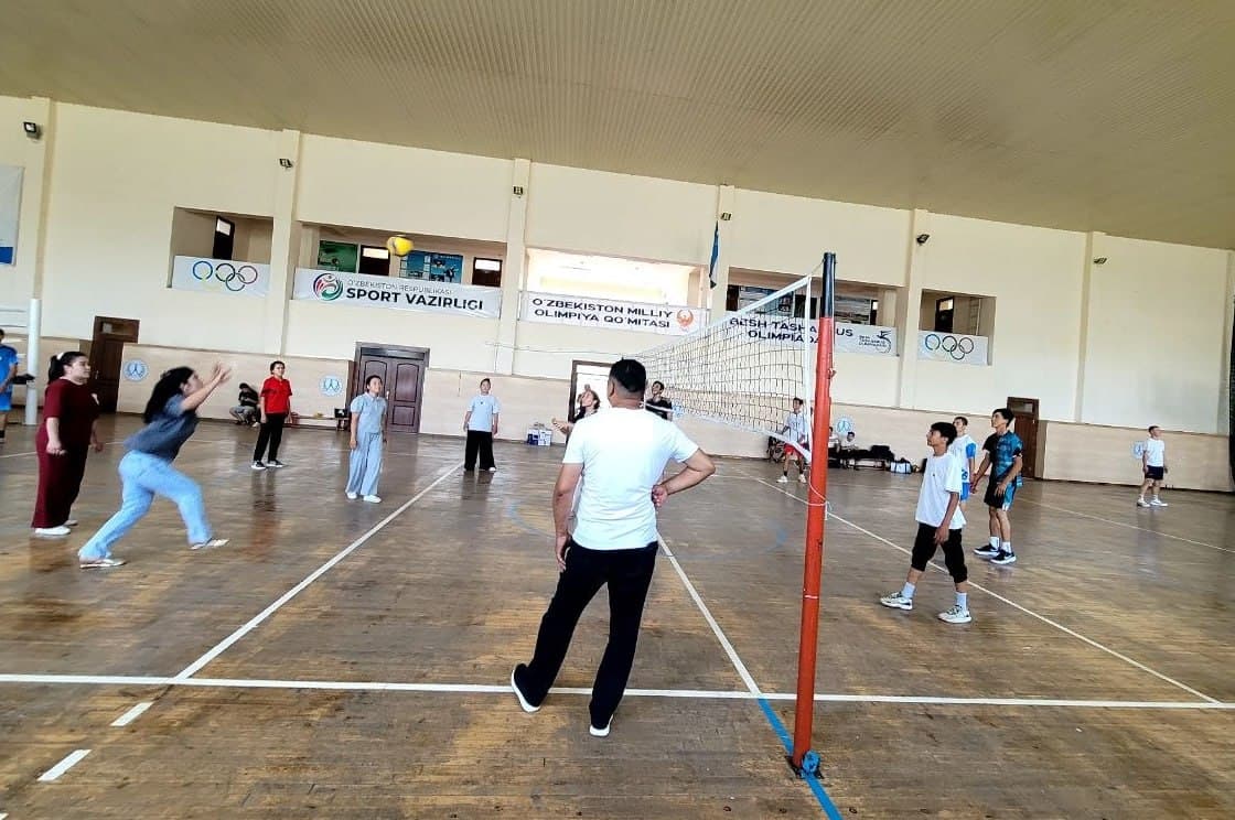 Guliston tumanida Ichki ishlar vaziri kubogi uchun voleybol musobaqasining tuman bosqichi bo‘lib o‘tdi