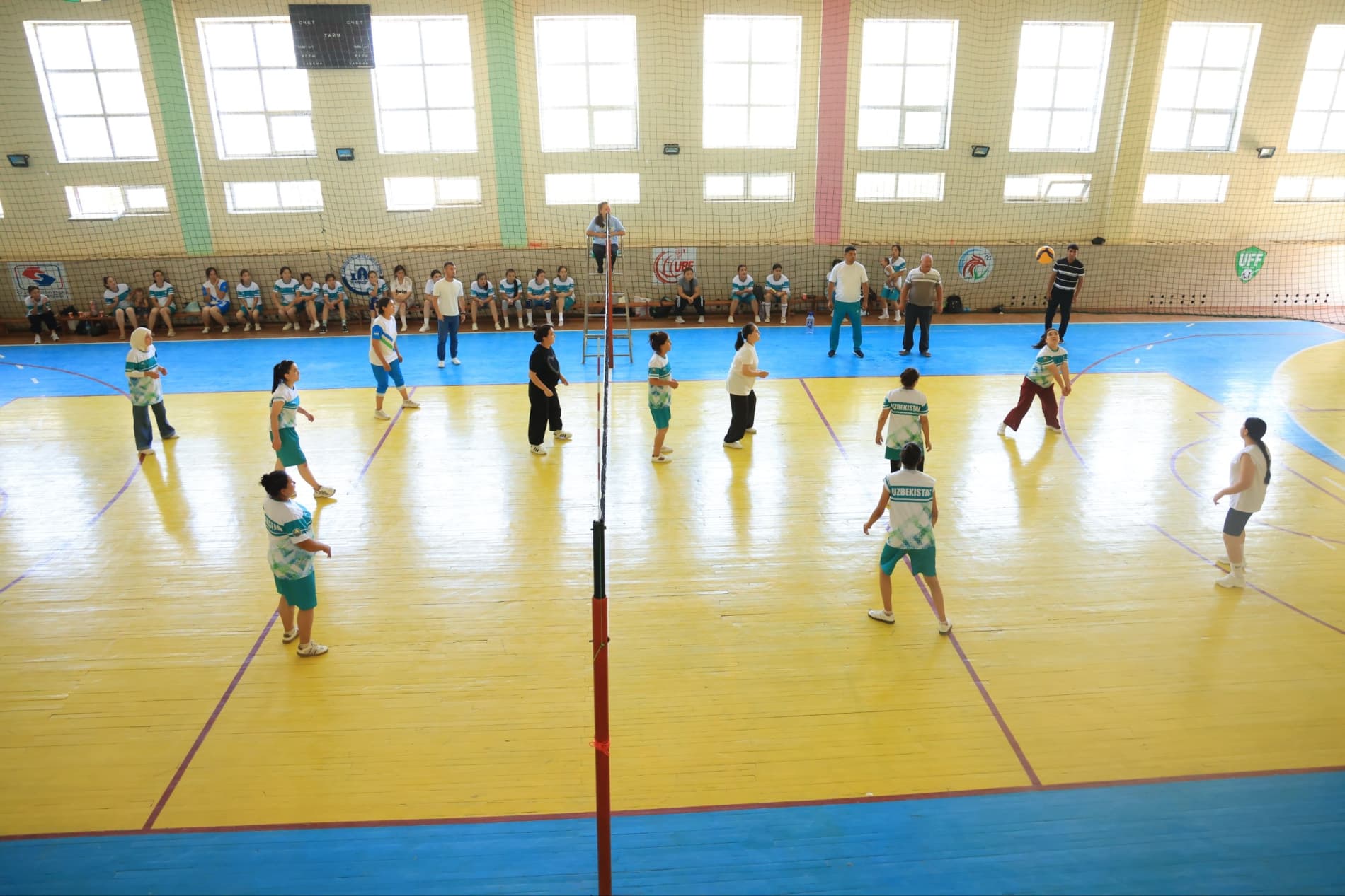 Sirdaryoda voleybol bo‘yicha viloyat chempionlari aniqlandi!
