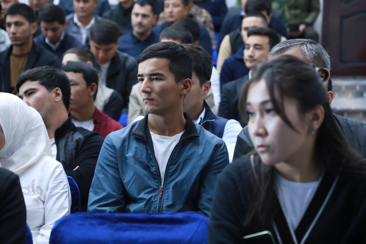 Payşanba – Yoşlar kuni: yoşlar murojaatlari va taşabbuslari tinglandi