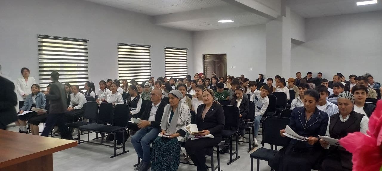 Yoshlar kunidagi uchrashuv
