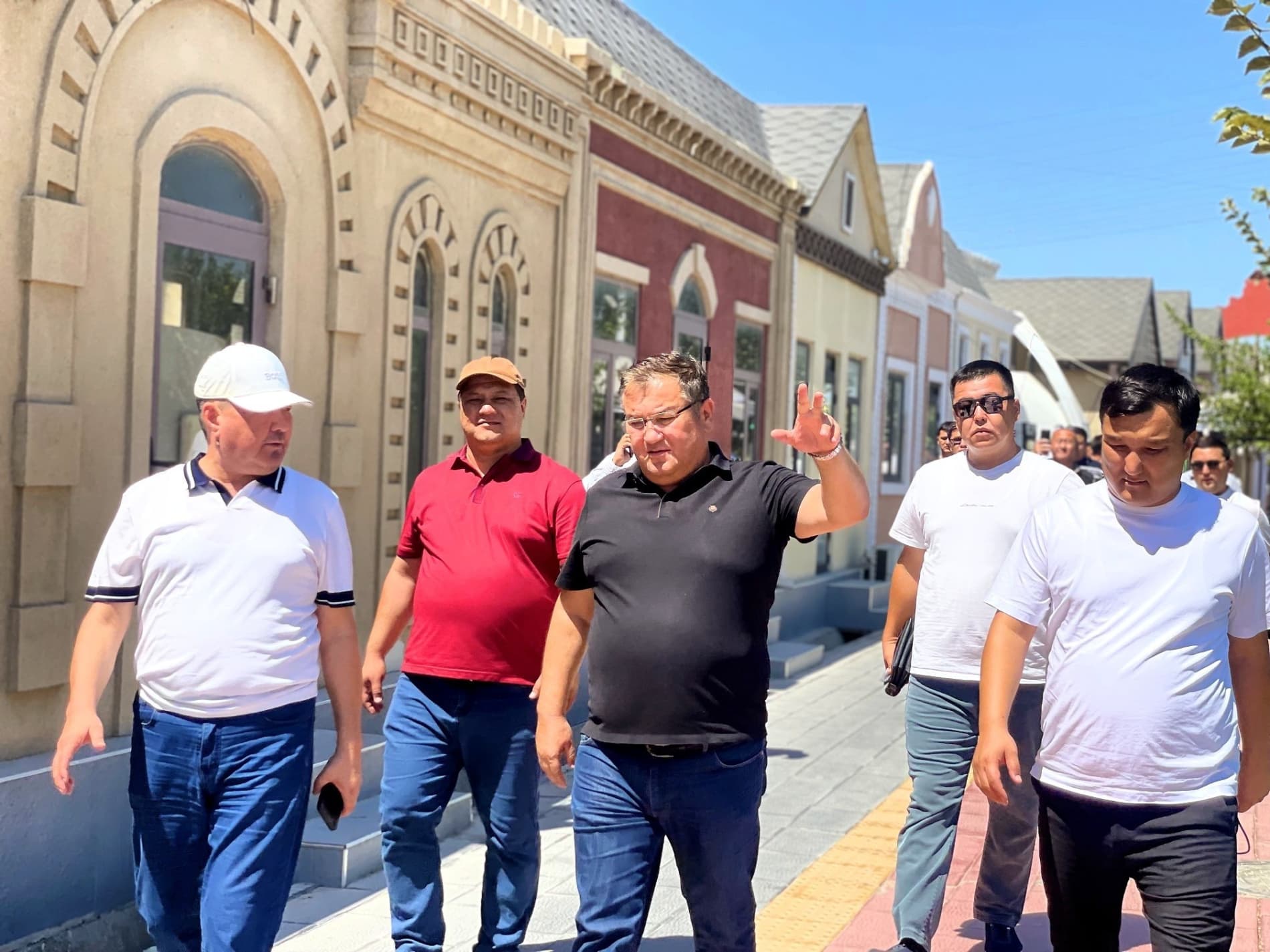 🟢Qoraqalpogʻiston hokim yordamchilari Romitan tajribasini oʻrgandi