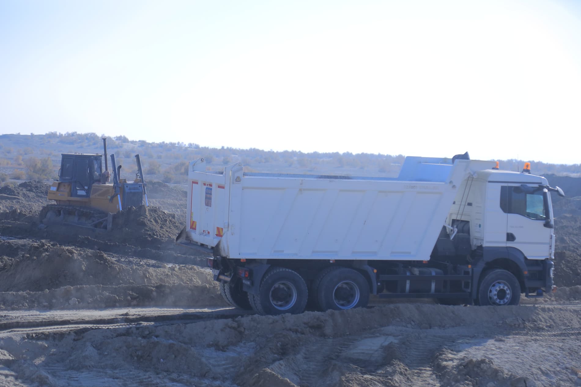 Olot tumanida xitoylik investorlar tomonidan “Baliqchilik sanoat parki” loyihasi amalga oshirilmoqda.