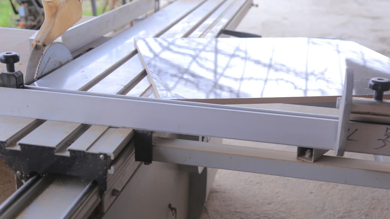 Shayxlarda zamonaviy mebelsozlik hunardan tadbirkorlik sari yo‘l.