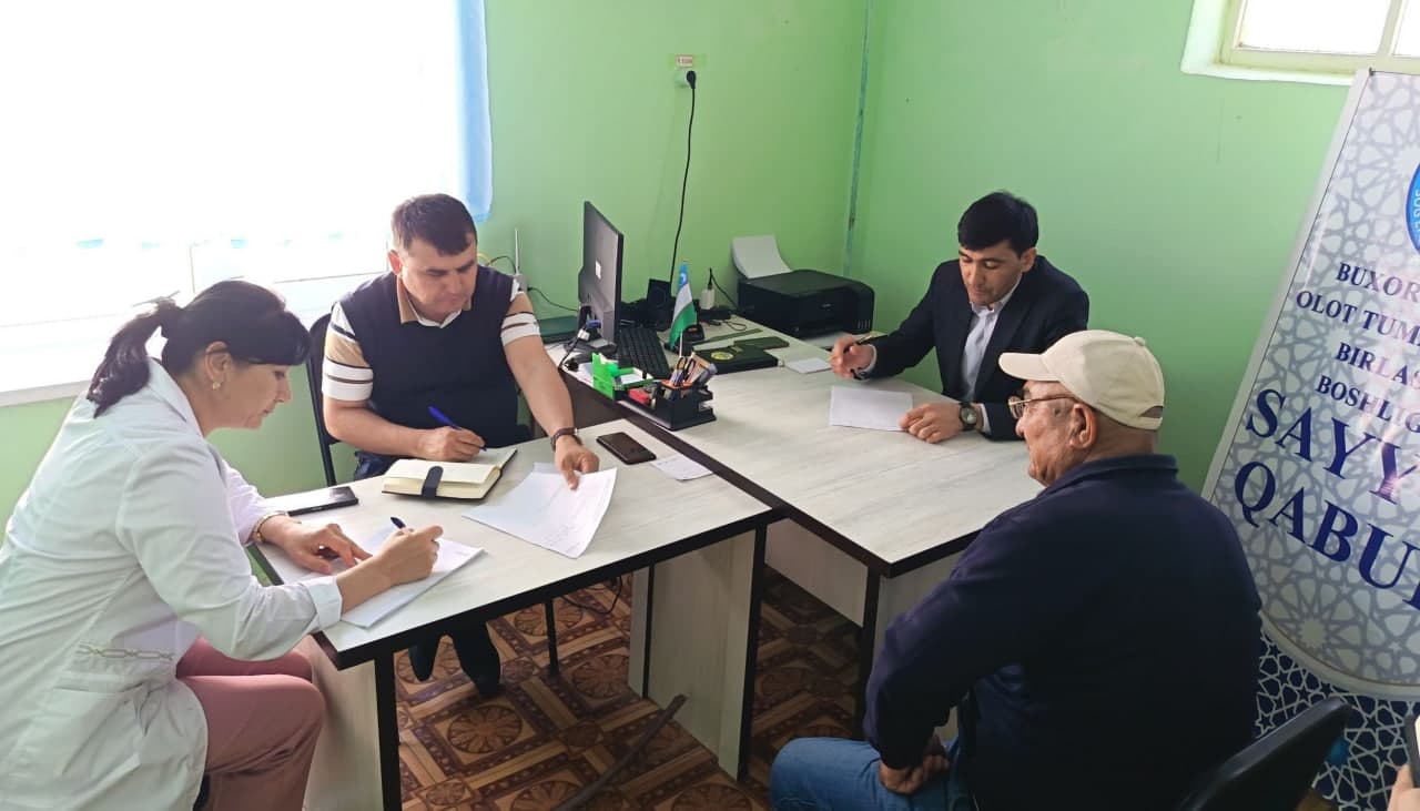 "Xosabo‘yi" mahallasida sayyor qabul: Aholi salomatligi e’tibor markazida.