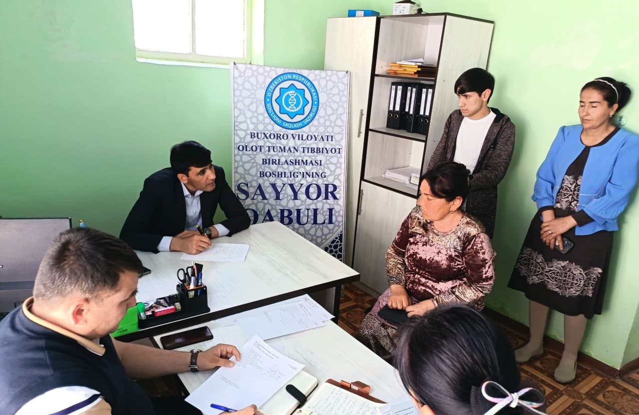 "Xosabo‘yi" mahallasida sayyor qabul: Aholi salomatligi e’tibor markazida.